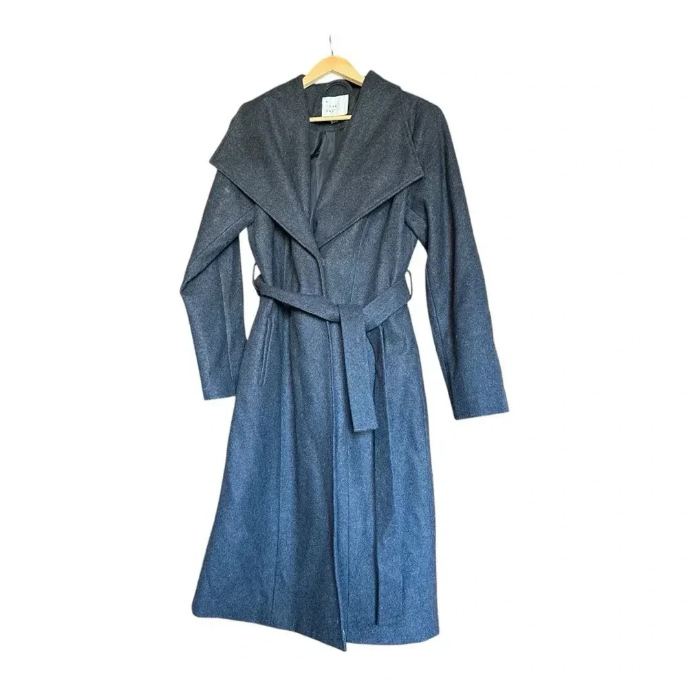 Thick, warm lined grey pea coat from A New Day, sz L